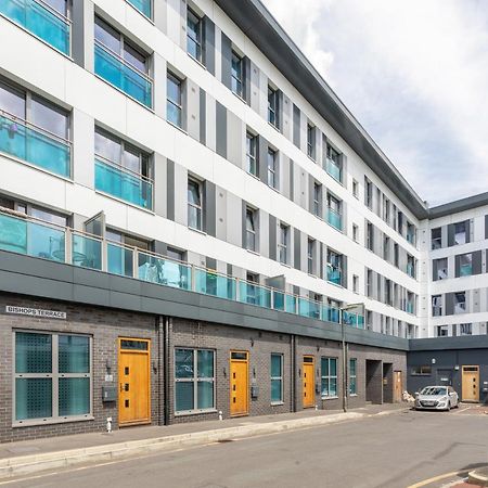 1 Bed Apartment - Redhill Central, Surrey, Gatwick #3 エクステリア 写真